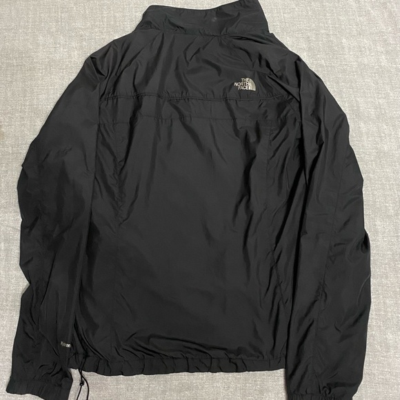 The North Face windbreaker - Picture 2 of 2